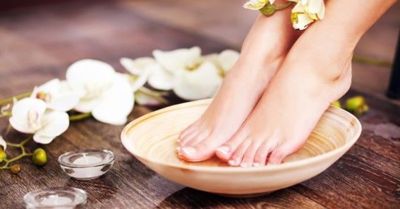 what is the difference between express and luxury pedicure