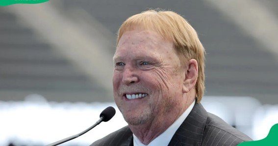 Is Mark Davis Married