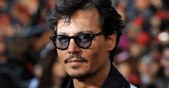 Types of Sunglasses Worn By Johnny Depp